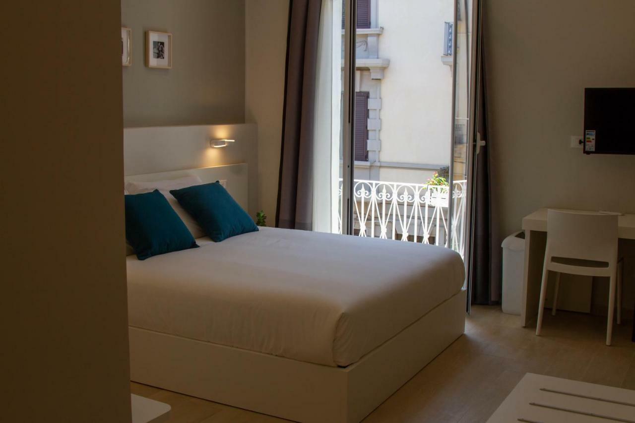 Le Suite del Corso Syracuse Esterno foto